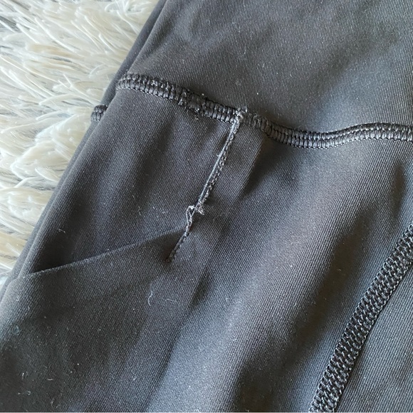 Lululemon Pace Rival Mid-Rise Crop 22", Size 4 - Picture 8 of 8